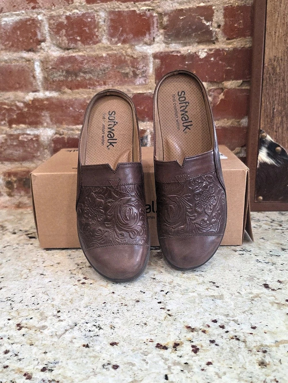 SoftWalk San Marcos Tooling Women's Floral Moccasins Brown US 9 - 1466